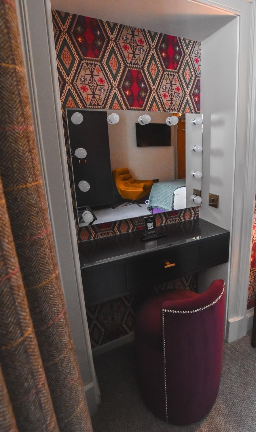 luxury 2 bedroom apartment in Edinburgh