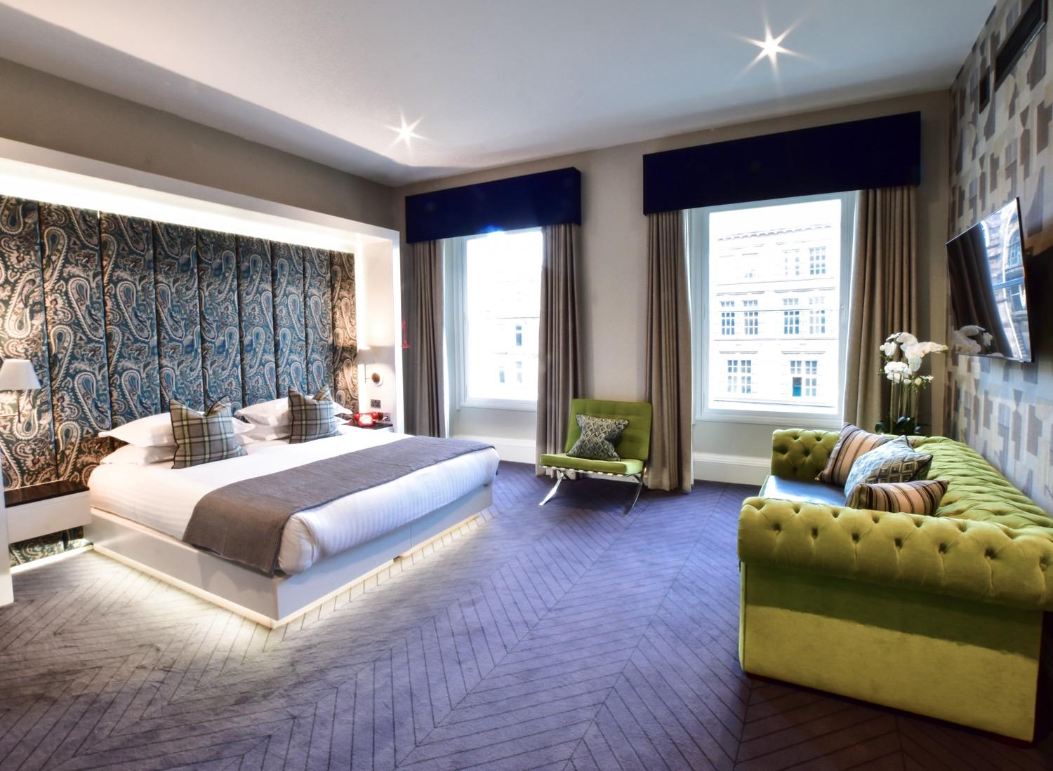 Disabled Room in Edinburgh luxury boutique hotel near castle