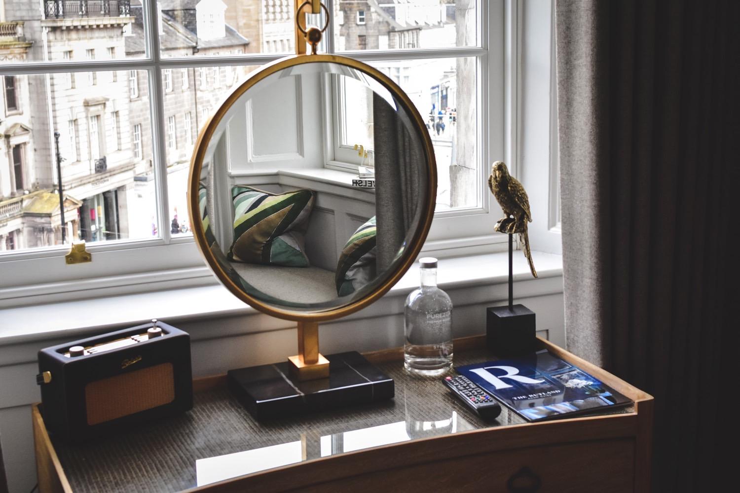 Castle View Room in Edinburgh luxury boutique hotel near castle
