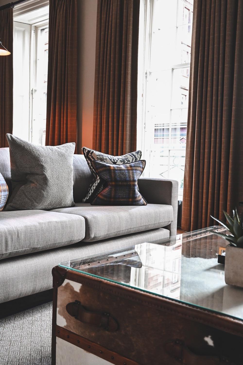 luxury 1 bedroom apartment in Edinburgh