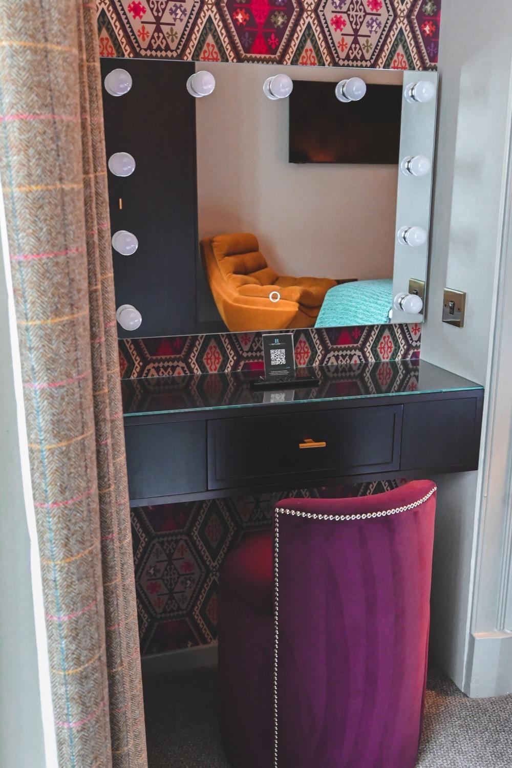 luxury 2 bedroom apartment in Edinburgh